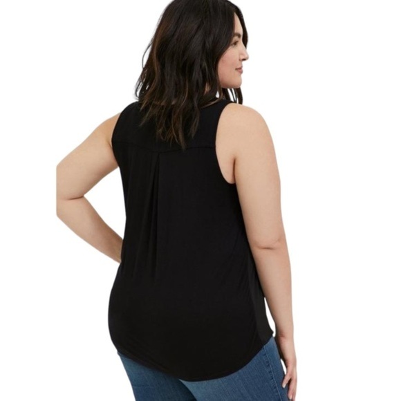 TORRID GEORGETTE KNIT BACK TANK BLACK SIZE 1 - Picture 3 of 3